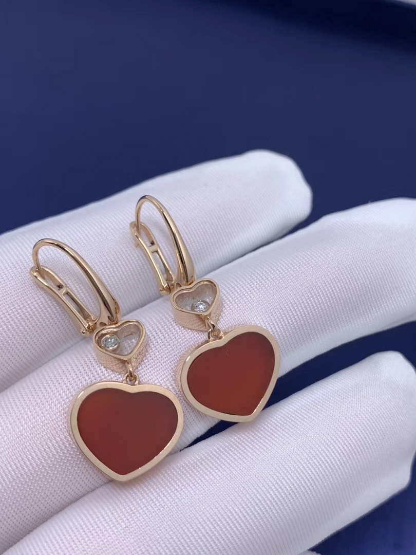Chopard 2563CH083469 Rose Gold Earrings With Mother Of Pearl And Diamonds Heart C80019
