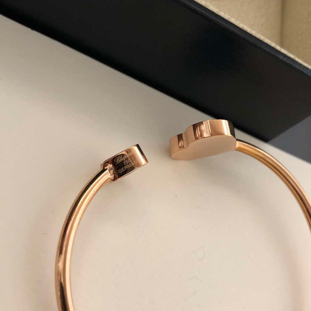 Chopard HAPPY HEARTS Barcelet 857482-5600 Rose Gold Blue Stone