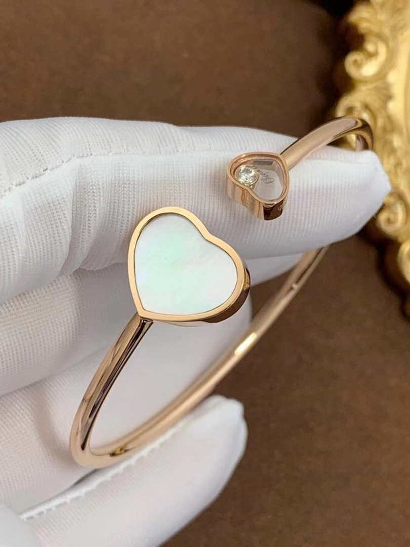 Chopard HAPPY HEARTS Barcelet 857482-5300 Rose Gold mother of pearl