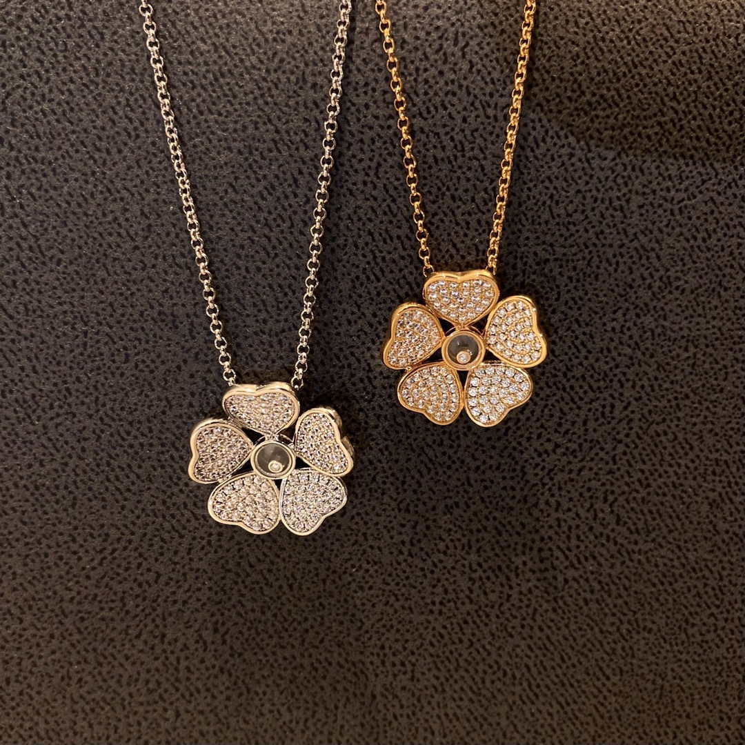 Chopard Happy Hearts Flowers 79A085-5301 Pendant ethical Rose Gold diamond