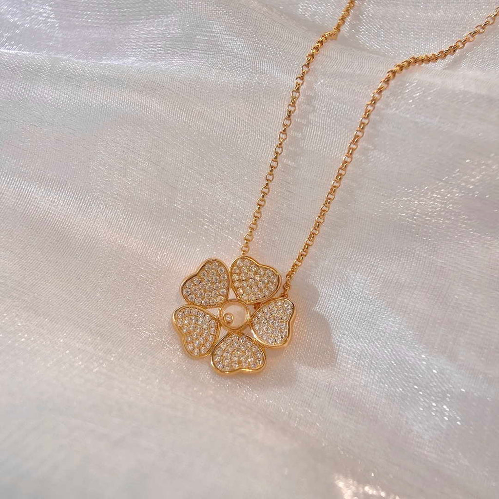 Chopard Happy Hearts Flowers 79A085-5301 Pendant ethical Rose Gold diamond