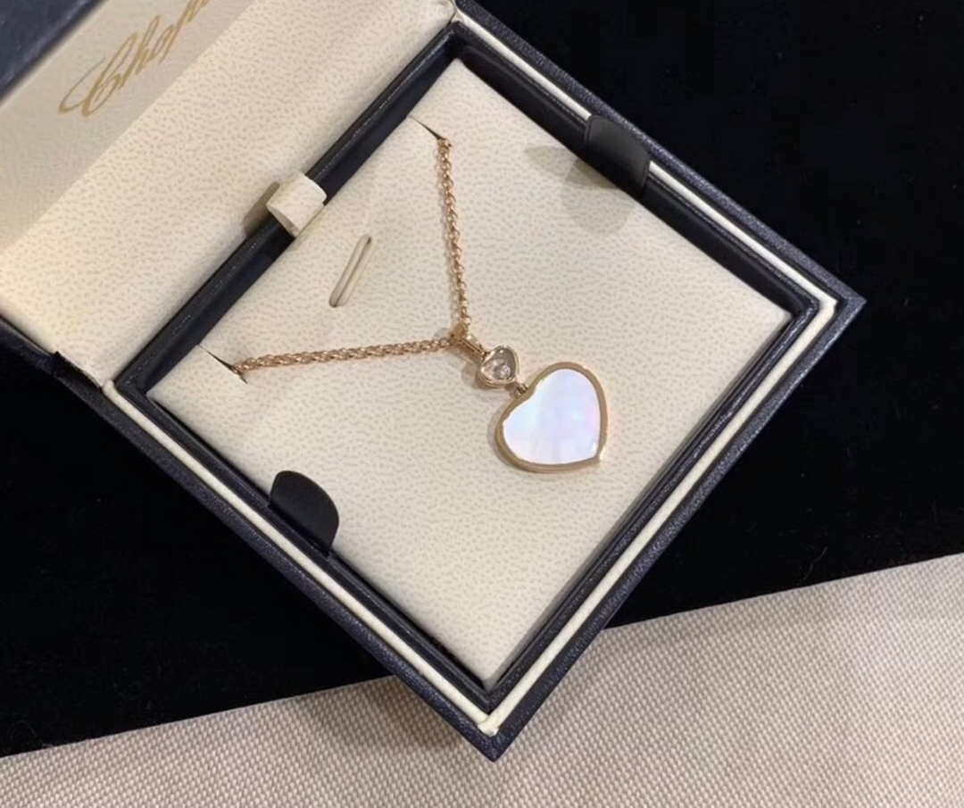 Chopard Happy Hearts Necklaces & Pendants 797482-530 Rose Gold With Diamonds Black Stone