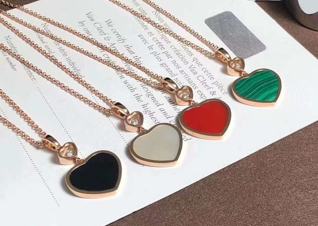 Chopard Happy Hearts Necklaces & Pendants 797482-530 Rose Gold With Diamonds Mother-Of-Pearl