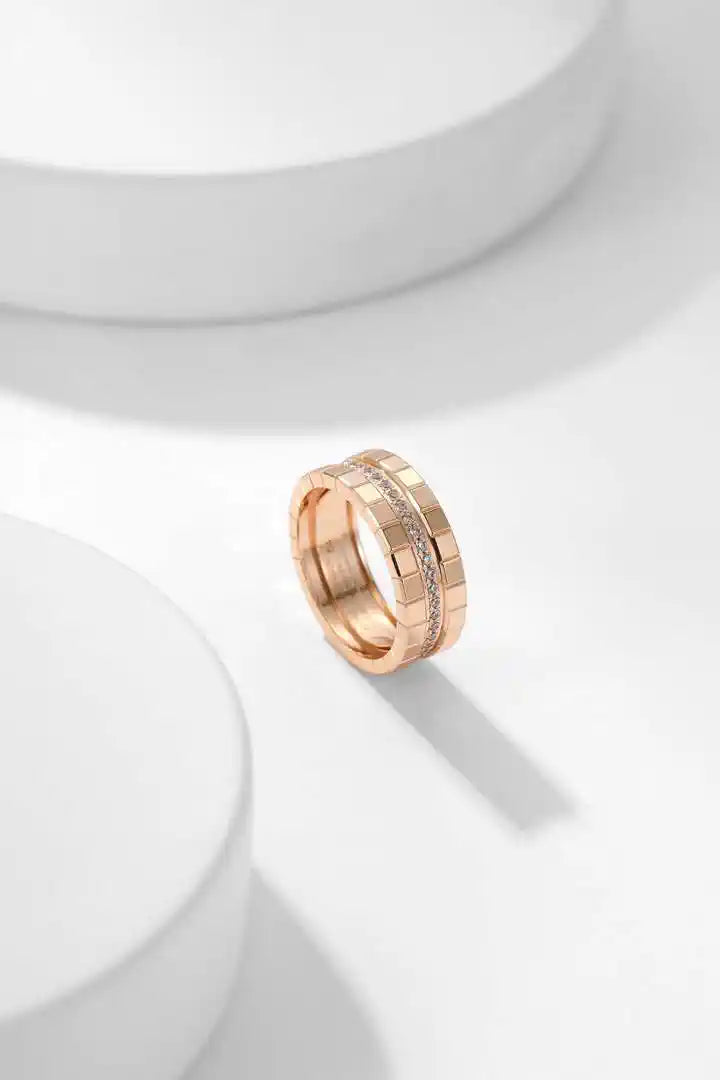 Chopard Ice Cube Ring ethical white gold diamonds 827004-1040