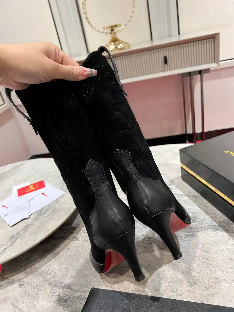 Christian Louboutin Short High boots with 3D embroidery on the upper CL 85MM 798001