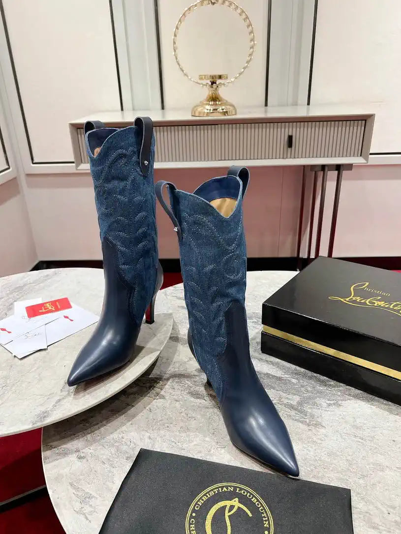Christian Louboutin Short High boots with 3D embroidery on the upper CL 85MM 798001