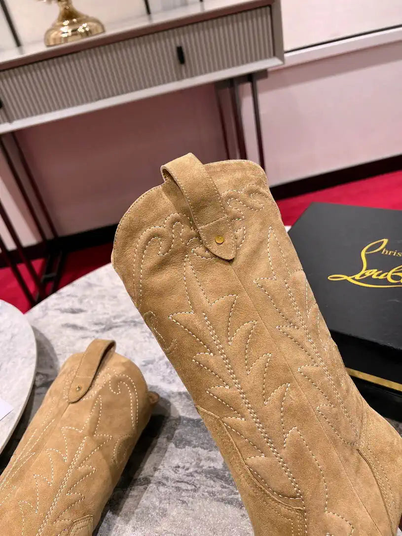 Christian Louboutin Short High boots with 3D embroidery on the upper CL 85MM 798001
