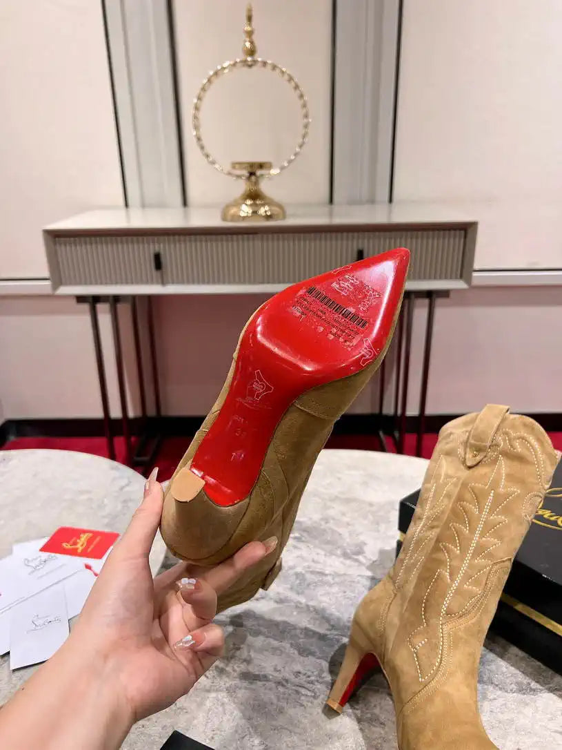 Christian Louboutin Short High boots with 3D embroidery on the upper CL 85MM 798001