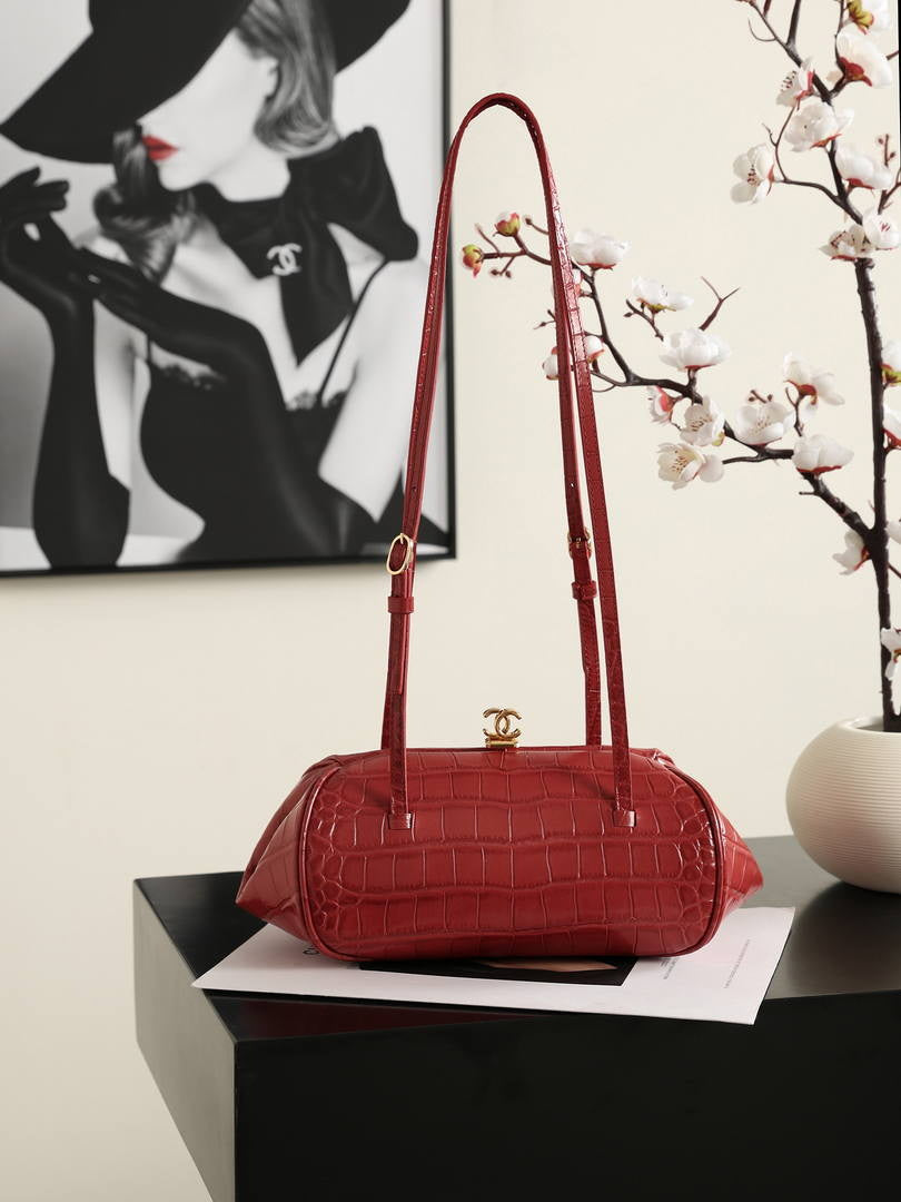 Chanel Clutch with Leather Strap   Crocodile Embossed Calfskin & Gold-Tone Metal AP5360 Wine Red