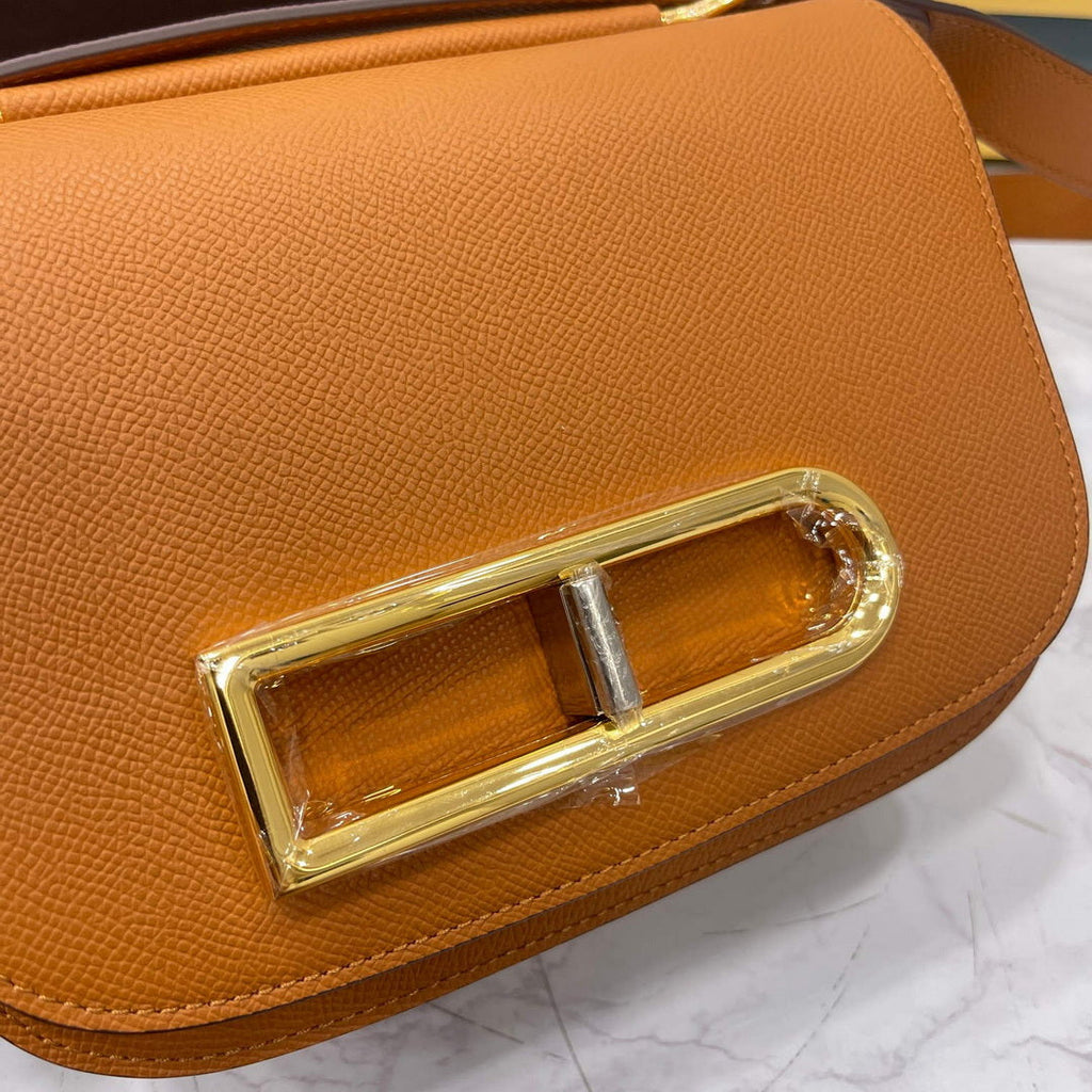 Delvaux AA0574 Lingot Alpina Calf Bag Caramel