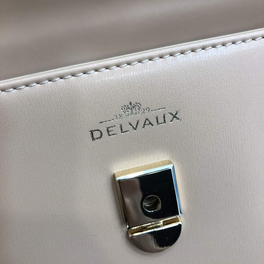 Delvaux AA0611 Temp¨ºte MM Bag milk tea