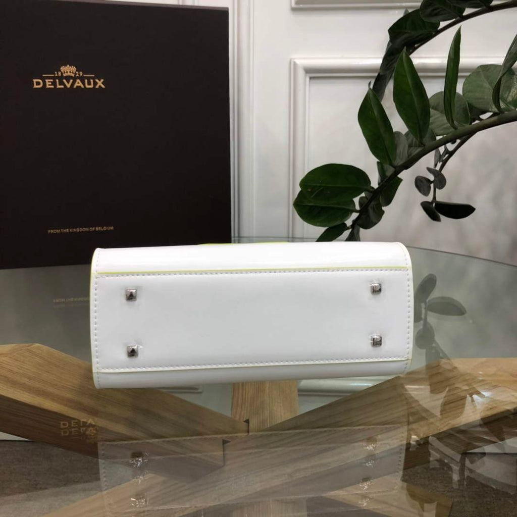 Delvaux AA0611 Temp¨ºte MM Bag White