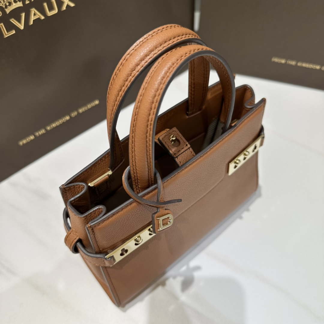 Delvaux AA0616 Temp¨ºte Crush in Jumping Calf Brown