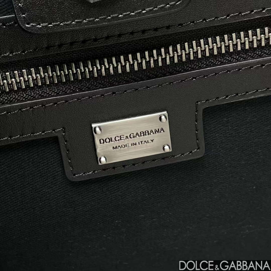 DG 2012AO9988B015 Dolce & Gabbana Edge logo patch denim shopping bag