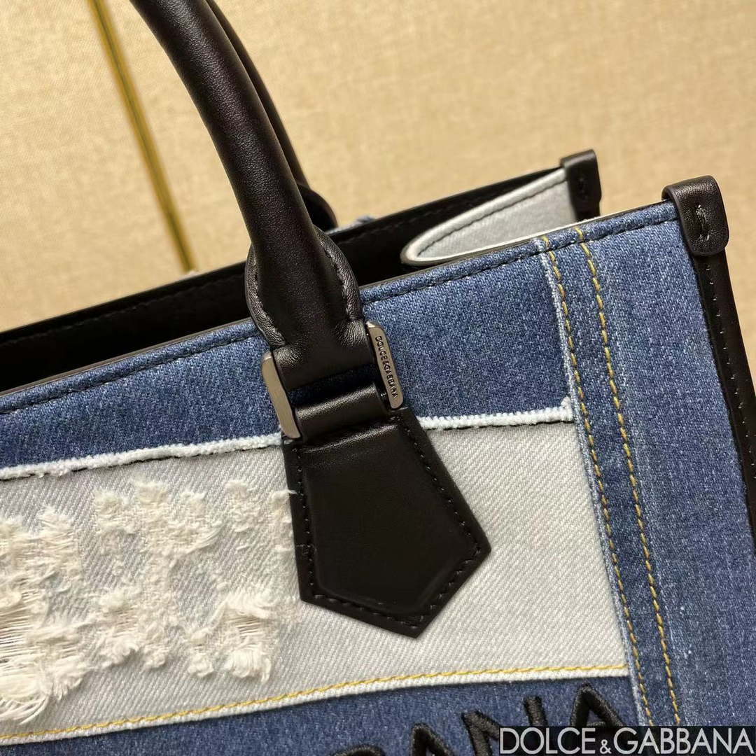 DG 2012AO9988B015 Dolce & Gabbana Edge logo patch denim shopping bag