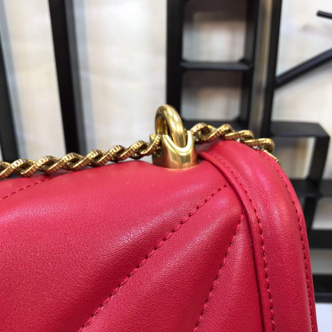 DG BB6652 Dolce Gabbana Medium Devotion crossbody bag in quilted nappa leather Red