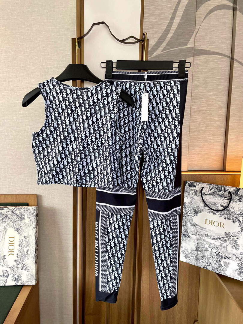 Dior 117P24 Fitness Yoga Clothing Sports Suit Blue