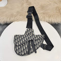 Dior 1ADPO093 Saddle Men Bag Dior Oblique Jacquard Black With Beige - Default Title - View 1