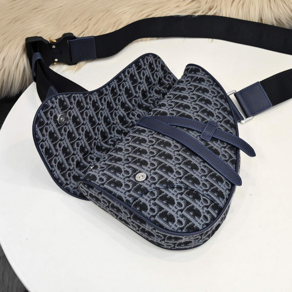 Dior 1ADPO093 Saddle Men Bag Dior Oblique Jacquard Blue