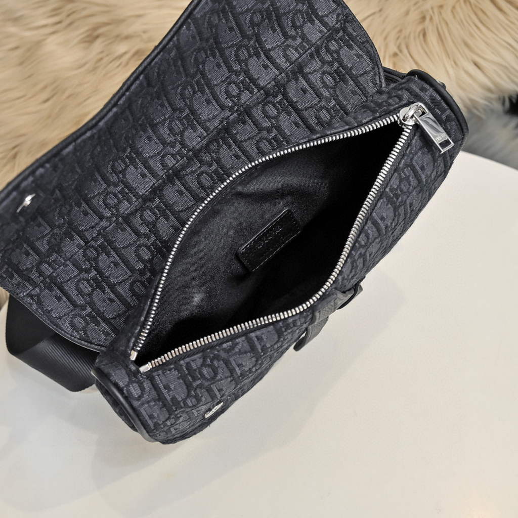 Dior 1ADPO093 Saddle Men Bag Dior Oblique Jacquard Black
