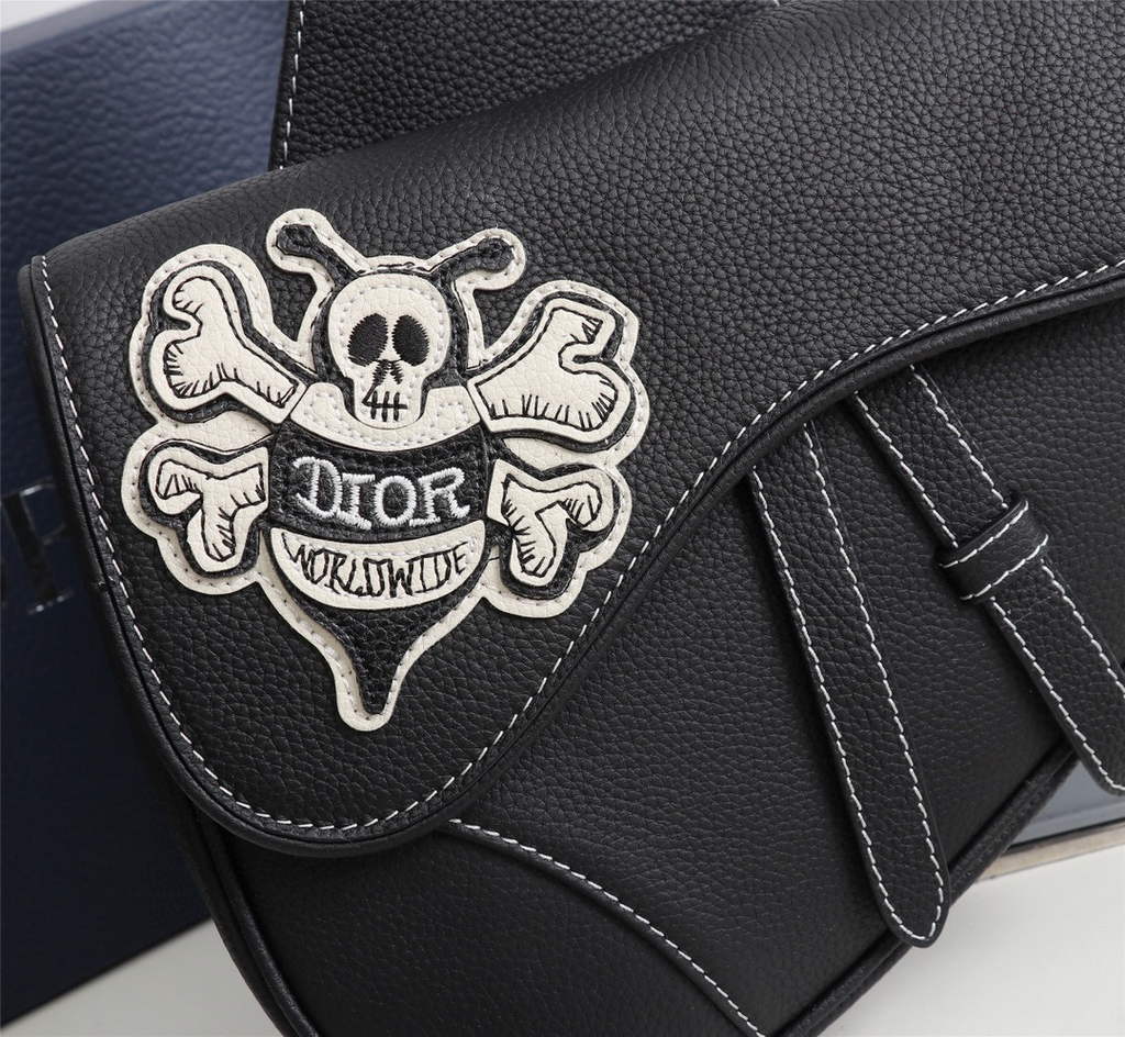 Dior 1ADPO093 Saddle Men Bag Grained Calfskin Black