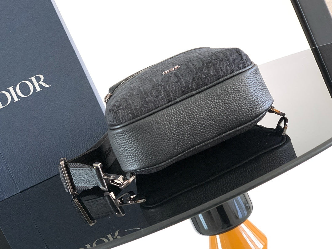 Dior 1ESBO065 Rider 2.0 Sling Bag Black Dior Oblique Jacquard and Black Grained Calfskin