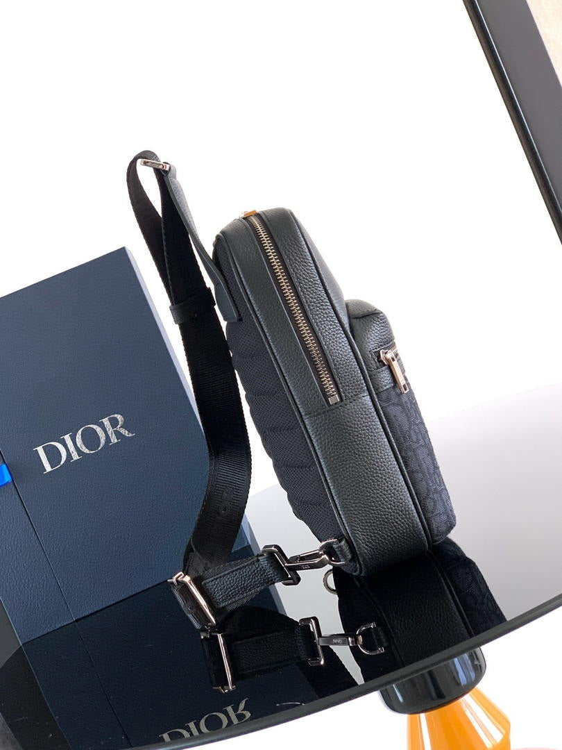 Dior 1ESBO065 Rider 2.0 Sling Bag Black Dior Oblique Jacquard and Black Grained Calfskin