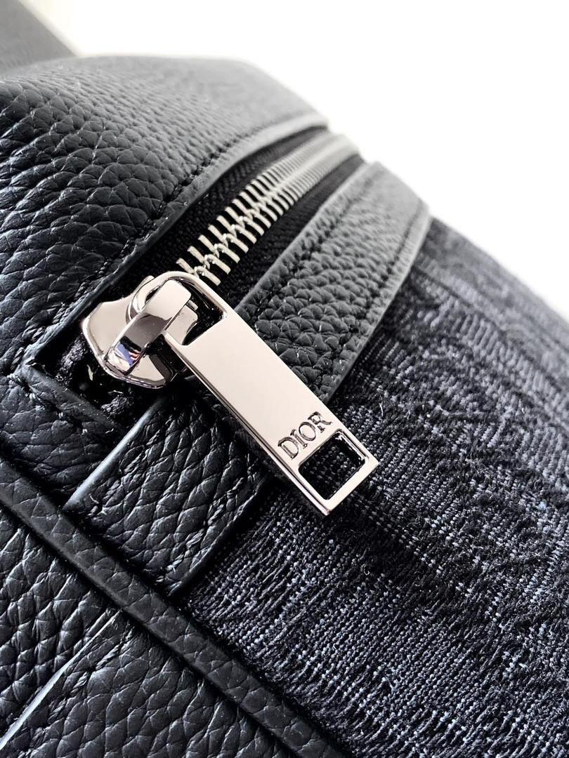 Dior 1ESBO065 Rider 2.0 Sling Bag Black Dior Oblique Jacquard and Black Grained Calfskin