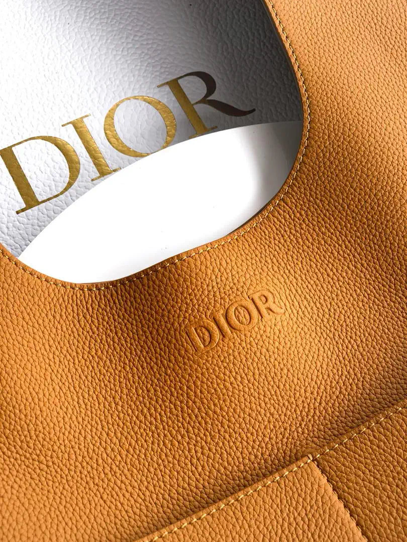 Dior 1LLSH276 Priv¨¦ Tote Bag Brown Dior Icons Calfskin