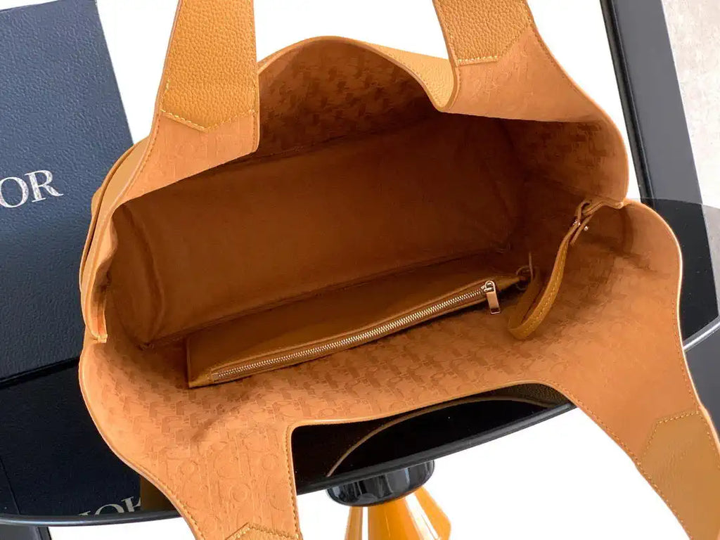 Dior 1LLSH276 Priv¨¦ Tote Bag Brown Dior Icons Calfskin