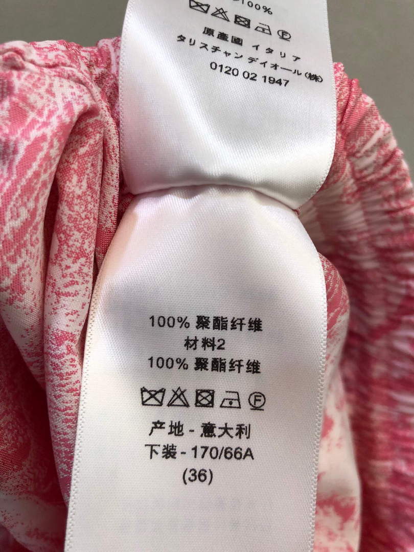 Dior 221J40 Spring/Summer Classic Print Miniskirt pink