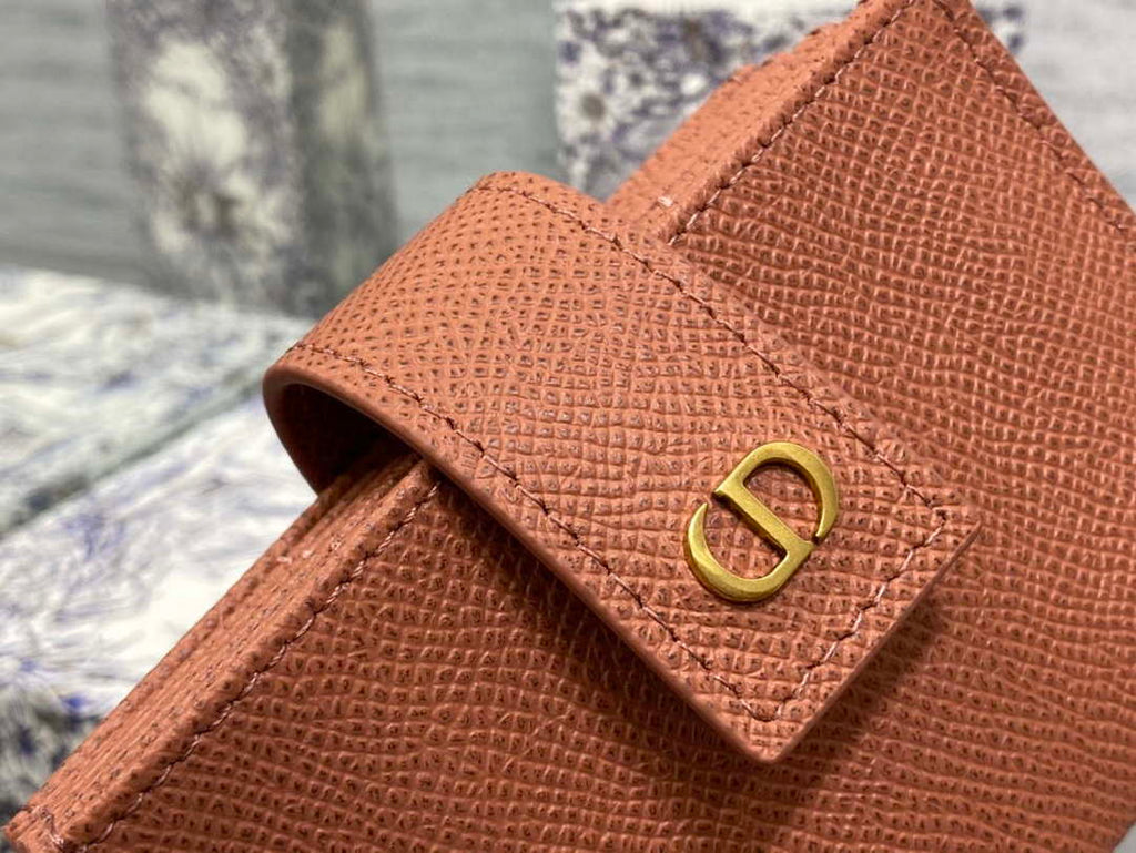 Dior 30 MONTAIGNE 5-Gate Card Holder Organ Card Holder S2058 Grained Calfskin D0014