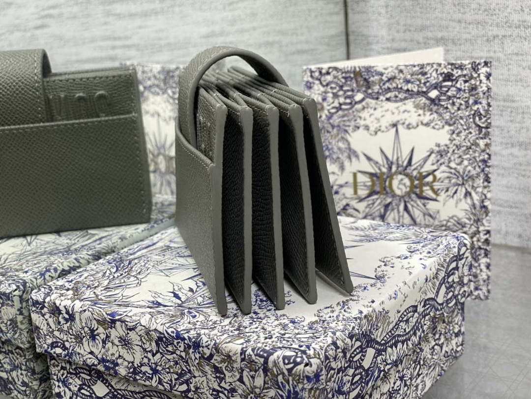 Dior 30 MONTAIGNE 5-Gate Card Holder Organ Card Holder S2058 Grained Calfskin D0017