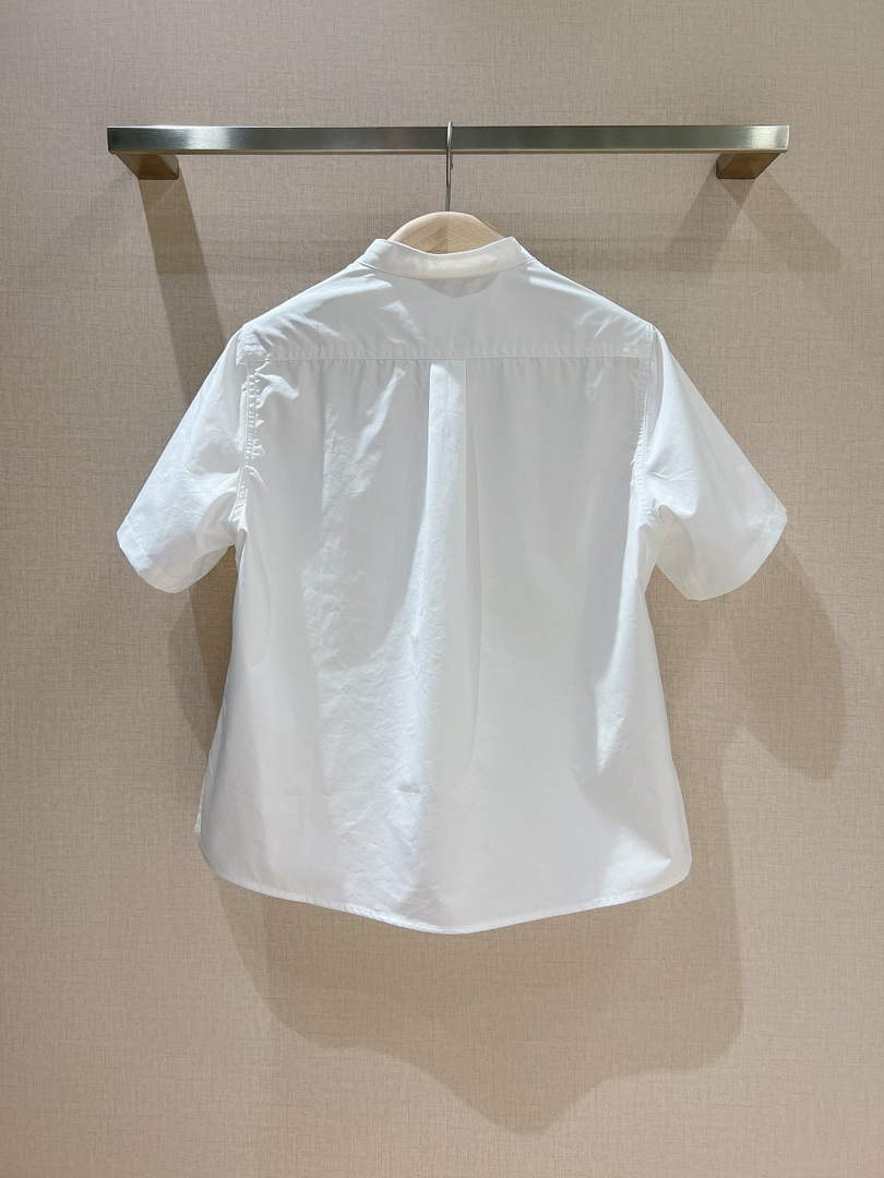 Dior 322B46 Women¡¯s short blouse with buttons D38544