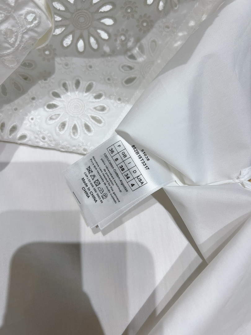 Dior 322B46 Women¡¯s short blouse with buttons D38544