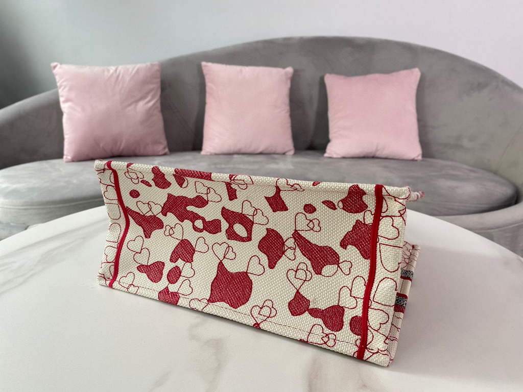 Dior M1296 Small DIOR BOOK TOTE Red and White D-Royaume d'Amour Embroidery Red and white