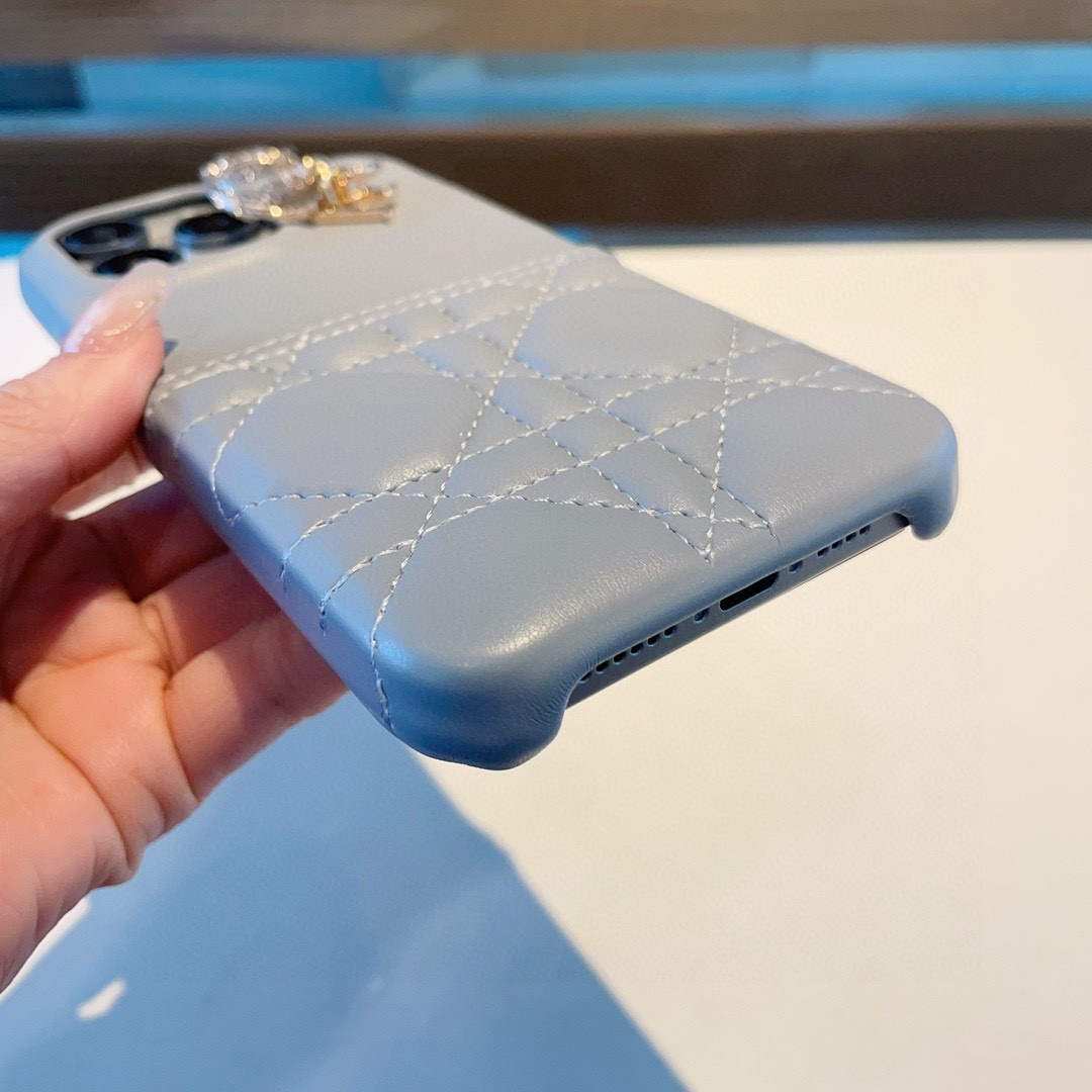 Dior Apple Iphone Leather Premium Deluxe Phone Case D457220