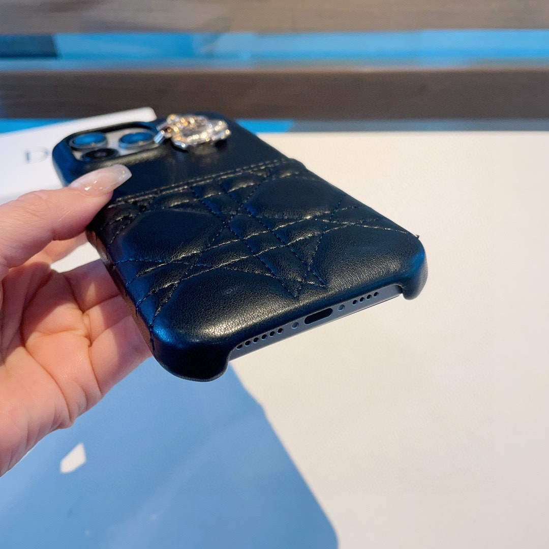 Dior Apple Iphone Leather Premium Deluxe Phone Case D457221