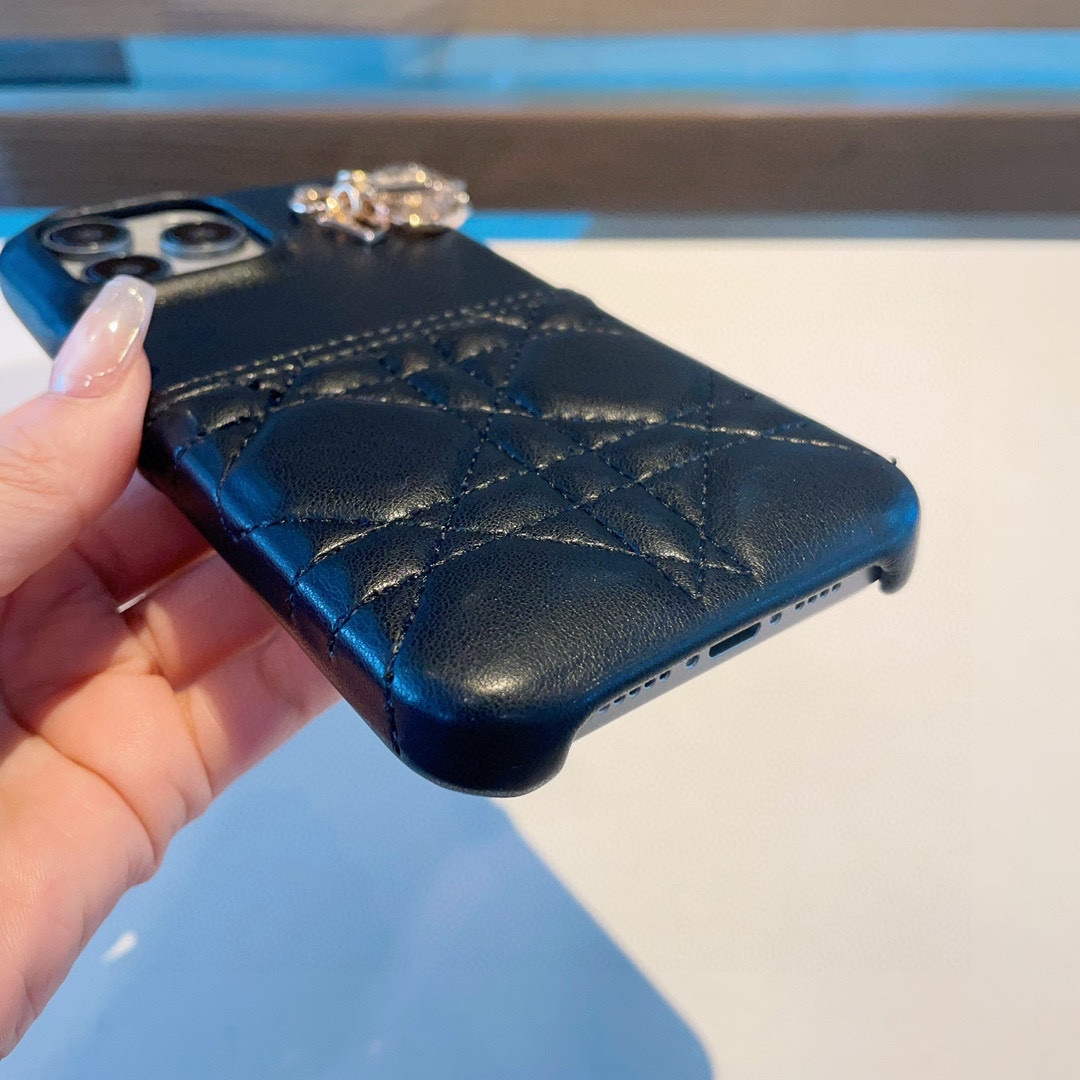 Dior Apple Iphone Leather Premium Deluxe Phone Case D457221