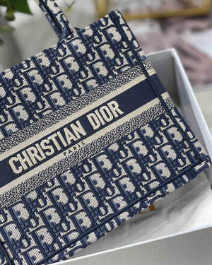 Dior Book Tote M1265 Small Dior Oblique Embroidery Blue - Default Title - View 5