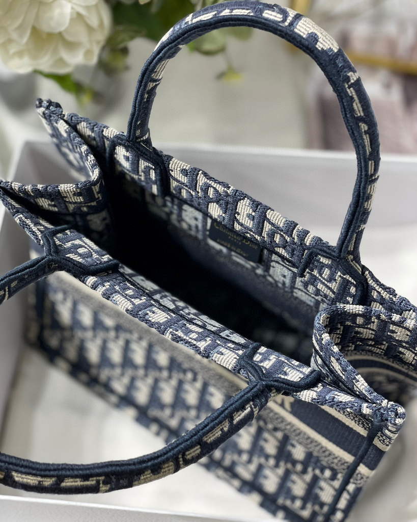 Dior Book Tote M1265 Small Dior Oblique Embroidery Blue - Default Title - View 9