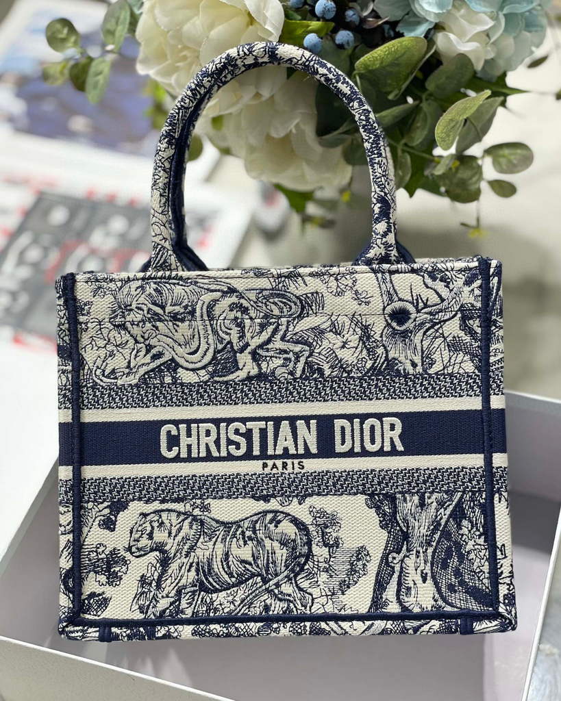 Dior Book Tote M1265 Small Dior Toile De Jouy Reverse Embroidery Blue - Default Title - View 1