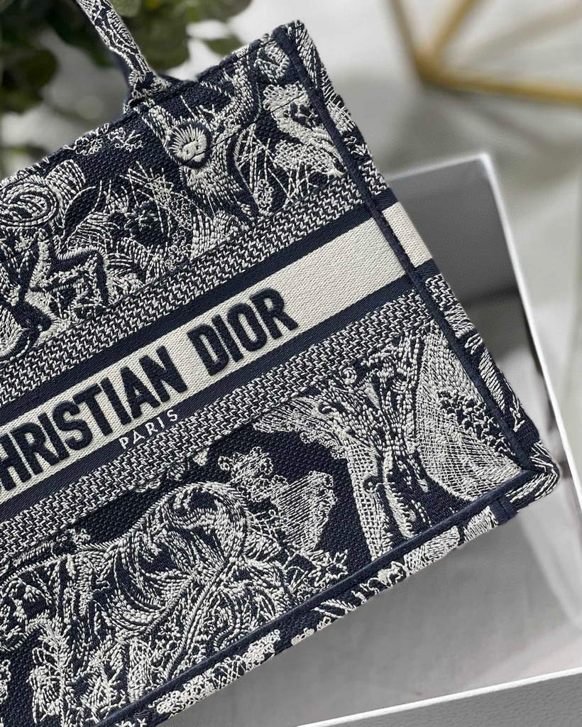 Dior Book Tote M1265 Small Toile De Jouy Embroidery Blue - Default Title - View 5