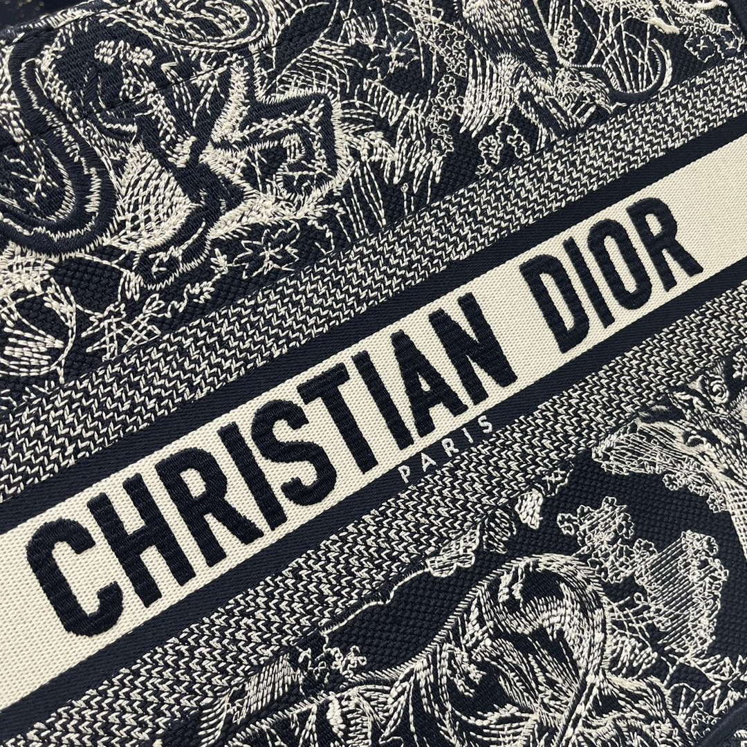 Dior Book Tote M1296 Medium Ecru and Blue Toile de Jouy Embroidery M0073
