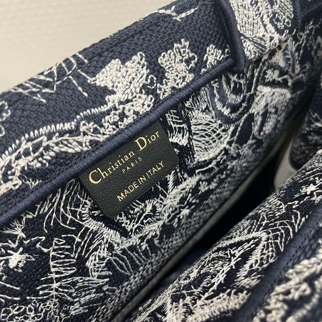 Dior Book Tote M1296 Medium Ecru and Blue Toile de Jouy Embroidery M0073