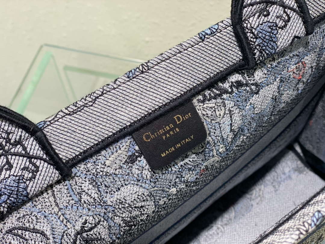 Dior Book Tote M1296 Medium Latte Multicolor Dior Jardin d'Hiver Embroidery M0088 - Default Title - View 9