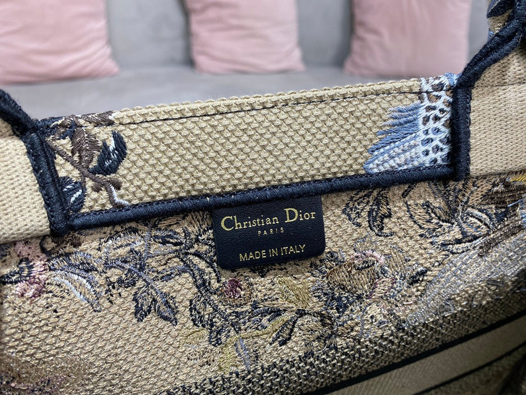 Dior Book Tote M1296 Medium Latte Multicolor Dior Jardin d'Hiver Embroidery M0090