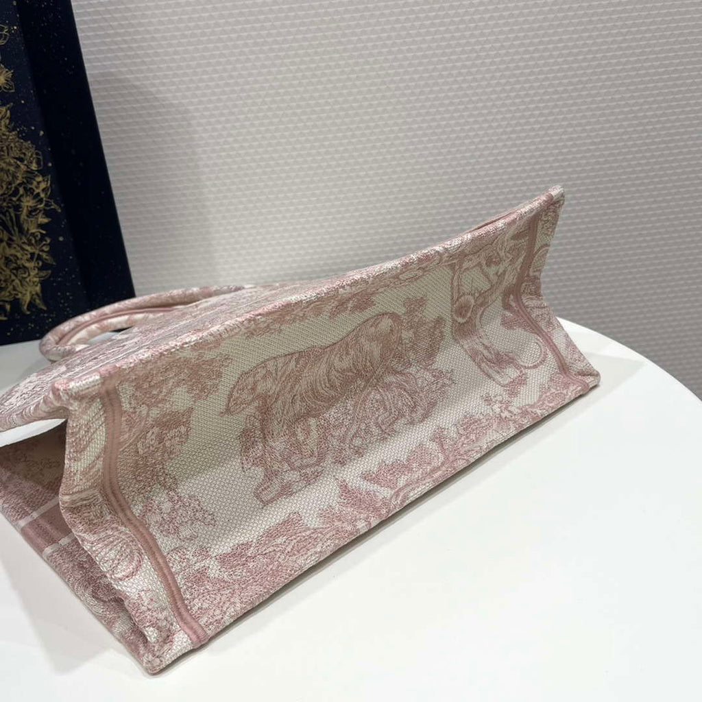Dior Book Tote M1296 Medium Toile de Jouy Embroidery M0074