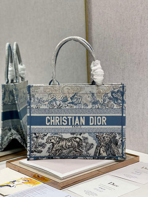 Dior Book Tote M1296 Medium Toile de Jouy Embroidery M0075 - Default Title - View 1