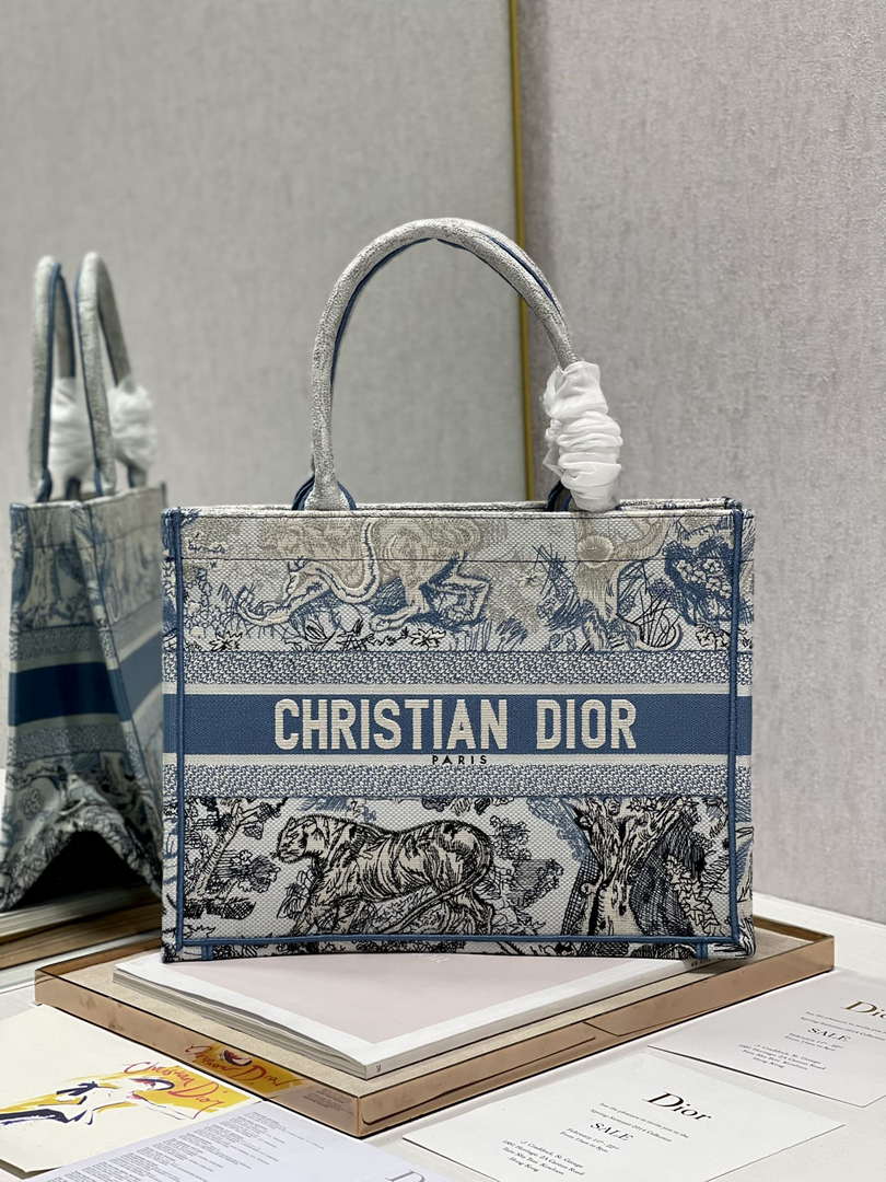 Dior Book Tote M1296 Medium Toile de Jouy Embroidery M0075 - Default Title - View 1